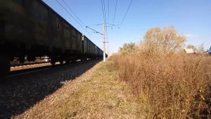 Квартет 2ЭС5К-056/052 "Ермак" с грузовым поездом.