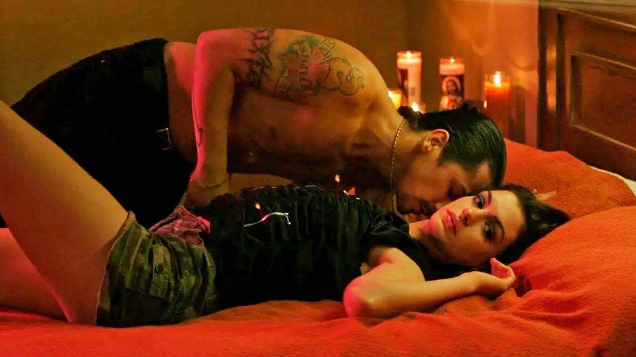 Она приехала в Гетто ради острых ощущений, но что-то пошло не так... [краткий пересказ] смотреть онлайн