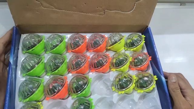 toy tops ( light music and friction peg tops) battery changing issue solved. смотреть онлайн