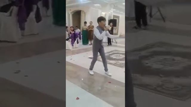 Песня на свадьбе у Ербола и Зарины смотреть онлайн