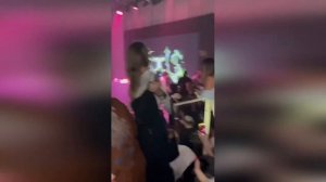 ТОКСИС ПРИЗНАЛСЯ В ЛЮБВИ ГЕНСУХЕ ПРЯМО НА СЦЕНЕ