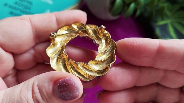 БРОШЬ ВЕНОК, GOLDEN AND SILVERTONE, ВИНТАЖ
