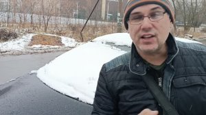 Джон Клюкер и Тони Грибабас гуляют по Воскресенску, город в Московской области, гуляли по делам.