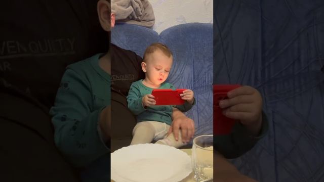 Новогоднее настроение. #2024 #youtube #youtubeshorts #family #дочка #блогер #мамавдекрете #папа