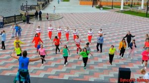 DanceFit Вечеринка "Живи Ярко!!!"