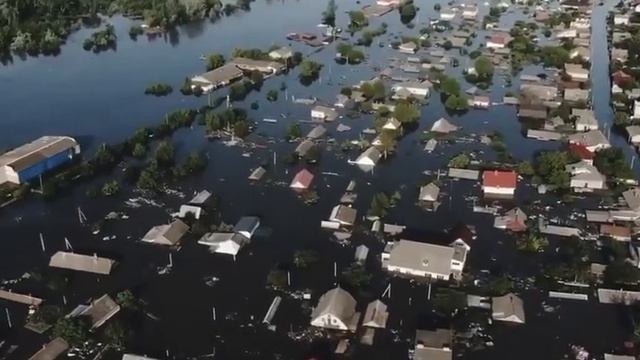 Страшный потоп в Херсоне. Под воду ушли сотни домов. смотреть онлайн