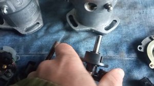 Различия между оковским и девятошным трамблером. Переделка девятошного трамблера на оковский.