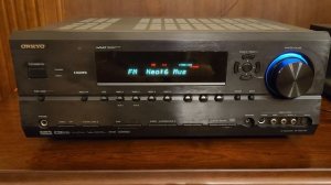 Onkyo TX-SR674E