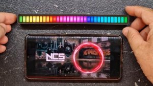 32 LED RGB VU meter with 32 bit ARM processor. Unboxing and review.