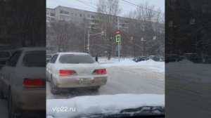 Поворот на перекрёстке налево! С какой полосы, в какую полосу?