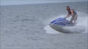 Yamaha Wave Runner VX riding review