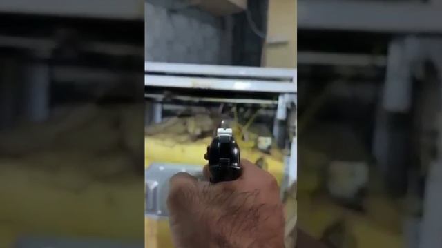 Крыс стреляют.mp4