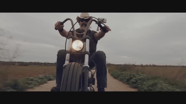 Motörhead - When The Sky Comes Looking For You (Official Video)