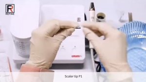 Многофункциональный ультразвуковой скайлер со светом Maxpiezo 7+ в комплекте с 10 насадками