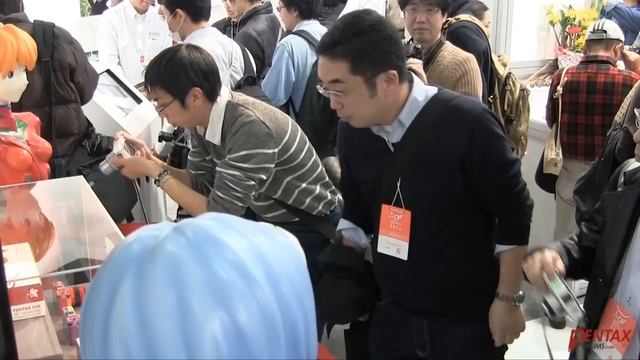 Pentax Q10 Evangelion Edition смотреть онлайн