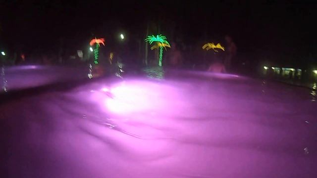 Купаємся вночі в Косино смотреть онлайн