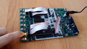 Пример выполнения программы на STK-500 (из курса Цифровые программируемые устройства)