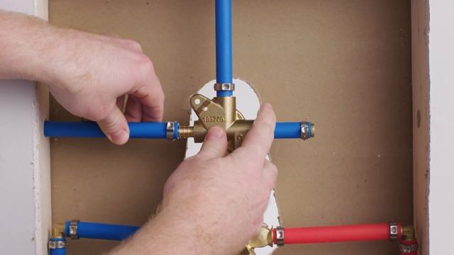 M-CORE™ by Moen | Integrated Transfer Valve and 3-Series Trim смотреть онлайн