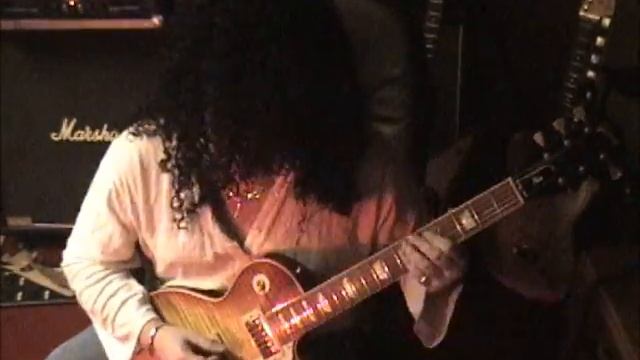 Dave's Cover of Kashmir by Led Zeppelin-For Halloween 2012! смотреть онлайн