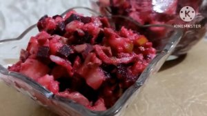 Простой, но очень вкусный салат со свеклой. Рецепт салата на праздничный стол или на обед