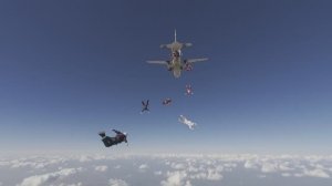 3 Пирамиды Гизы наш прыжок двумя командами Россия и Франция с CASA C-295 Skydive Pharaohs