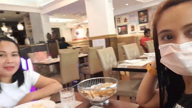 HeLLo India RestoBar Buffet food trip смотреть онлайн