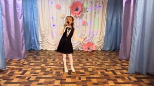 «Крылатые качели». Слова Ю.Энтин, музыка Е.Крылатов