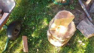 Лязг затворной рамы от удара топором