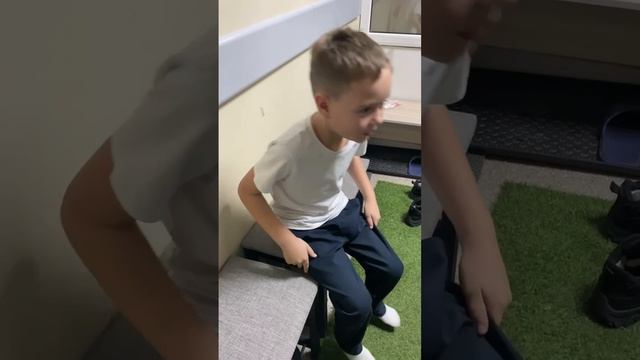«Мам, это что, мой отец вернулся, да?»