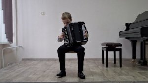 Степень Михаил Алексеевич - Белорусский народный танец "Бульба" в обр. С. Одинцова, солисты до 10 л