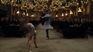 Хогвартс приветствует других школ —Гарри Поттер и Кубок Огня (2004)