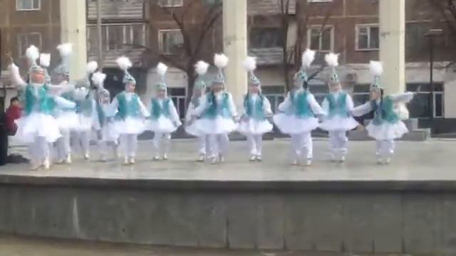 "Дамира" би ансамлi САТПАЕВ смотреть онлайн