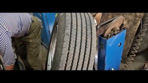 Даф 105. Меняем шины местами каждые 20 000 км.