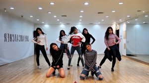 Dreamcatcher - Chase Me dance practice mirrored