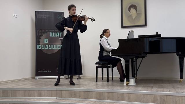 Ф.Джемениани, соната c-moll, 3 часть. Сицилиана смотреть онлайн