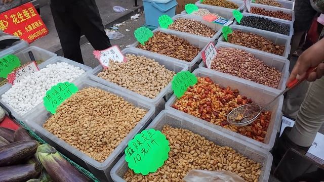 人潮如织的沈阳早市，地道传统的东北美食，和畅晓风中漫步珠林桥巨大的露天街市，品味繁华热闹的市井烟火气息/4K 东北早市