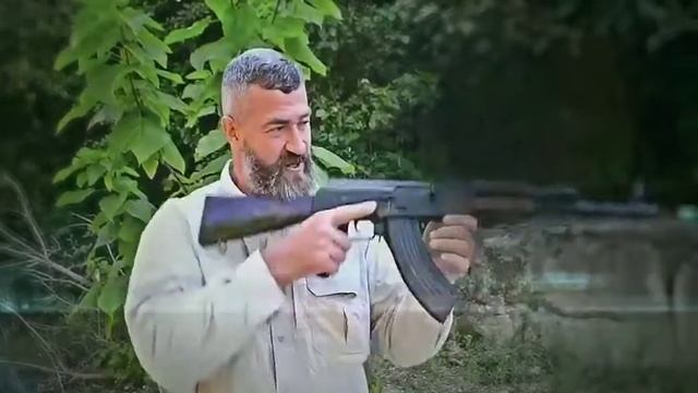 Стильный черный корпус...