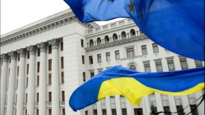 Евросоюз уничтожит себя сам из-за помощи Украине