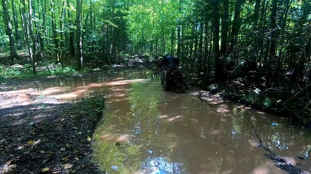 Motorcycle Crash Mud - Yamaha TW200 Dual Sport смотреть онлайн