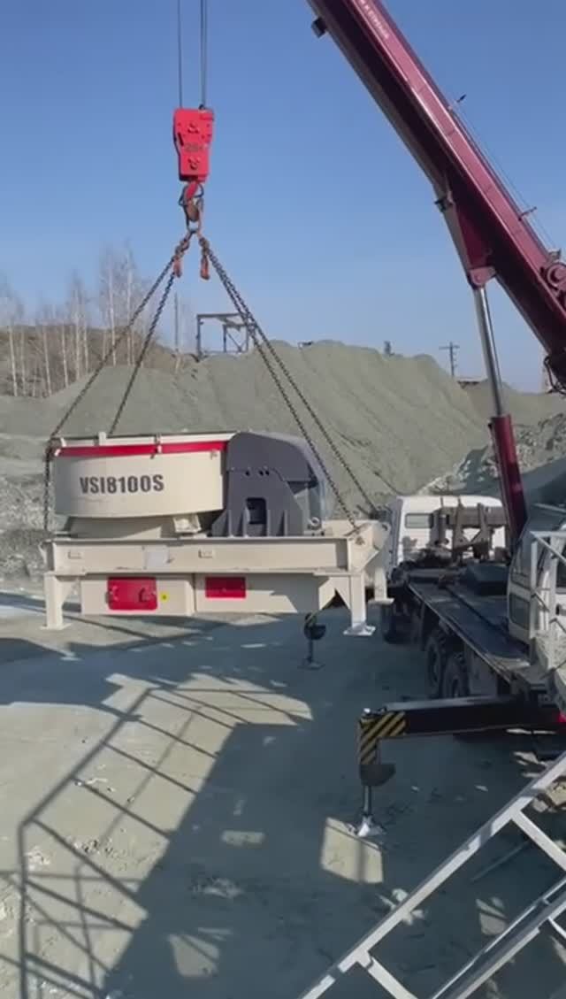 Монтаж дробильно-сортировочного комплекса