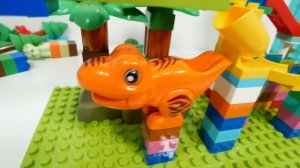 Увлекательная игра «Конструктор» ☆  Marble Run ASMR -  забавные динозавры и спиральный подъёмник