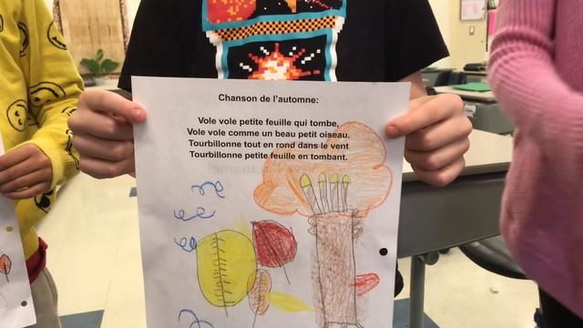 Chanson d’automne: Vole, vole petite feuille смотреть онлайн