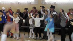 пляшут белки  пляшут зайки