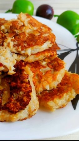 Худеем вкусно. Овсяные оладьи. ПП оладьи без муки. Готовим полезный завтрак. #shorts