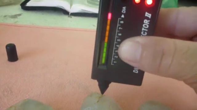 DIAMANTES BRUTO AZUL CLARO смотреть онлайн