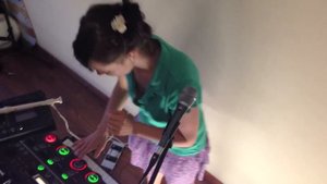 BOSS RC-505  - Nastya Maslova - D'n'B Song