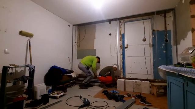 Делаем с женой ремонт на кухне. Пока черновая отделка.