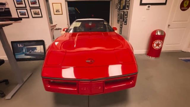 Вожу КРУТЫЕ ТАЧКИ на крытом автовозе в США (снова) / Дальнобой смотреть онлайн