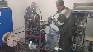 замена каната на лифте с машинным помещением