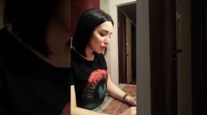 Дагестанка красиво поет вживую